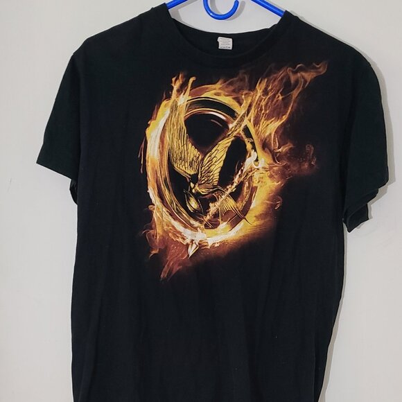 The Hunger Games Catching Fire Movie Promo T Shirt Size M - Picture 1 of 3